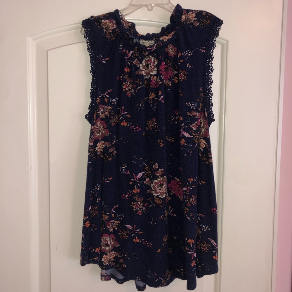 Floral Tank Top With Lace Detail